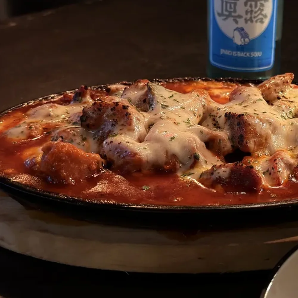 Fire Chicken w/ Cheese 치즈불닭